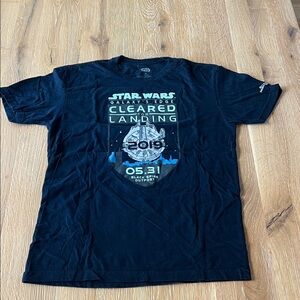 NWOT Star Wars Galaxy’s Edge Opening Day T-Shirt